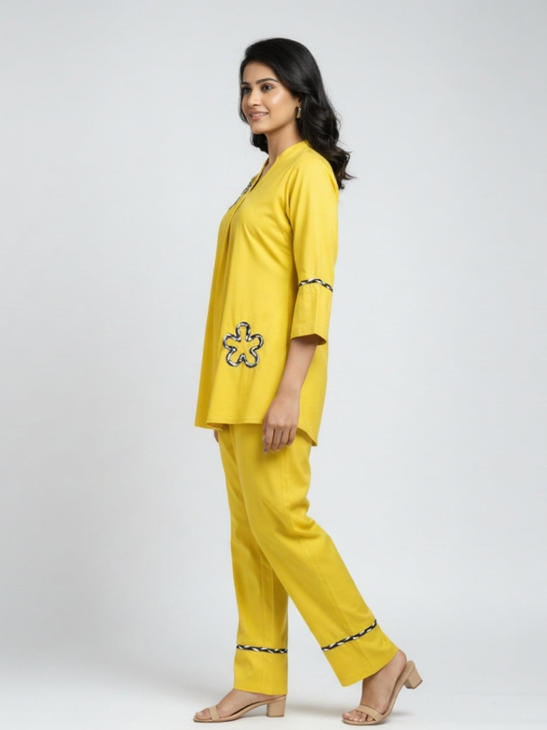 YELLOW WOMEN COORDS SET