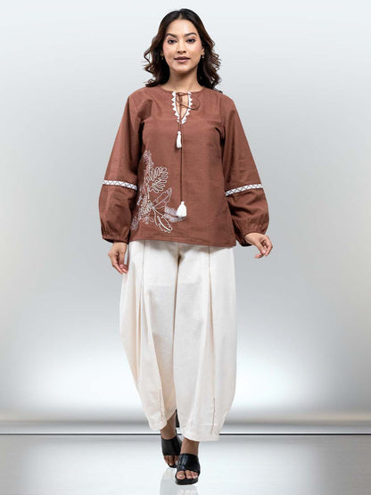 RuAK EDIT BROWN TOP WITH PLEATED PANTS