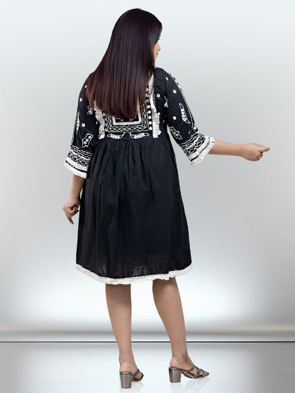 BLACK LACE WORK TUNIC