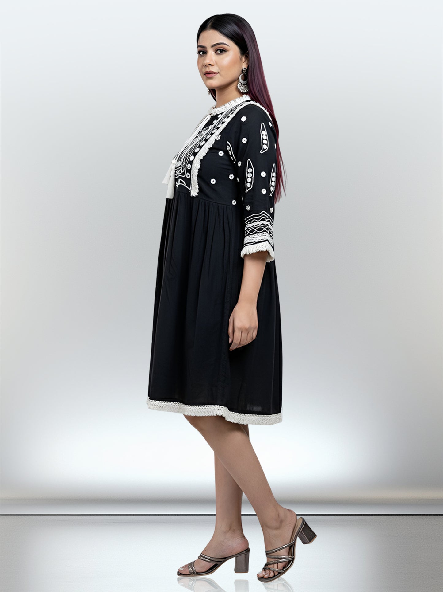 BLACK LACE WORK TUNIC