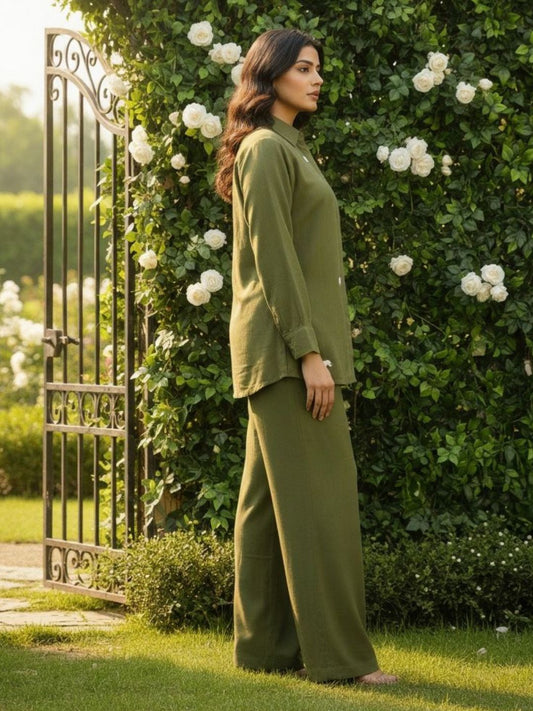 OLIVE COORDS WITH ELEPHANT BLOCKS